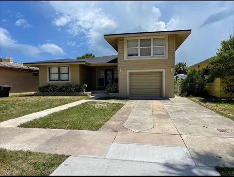 582 REVILO BOULEVARD