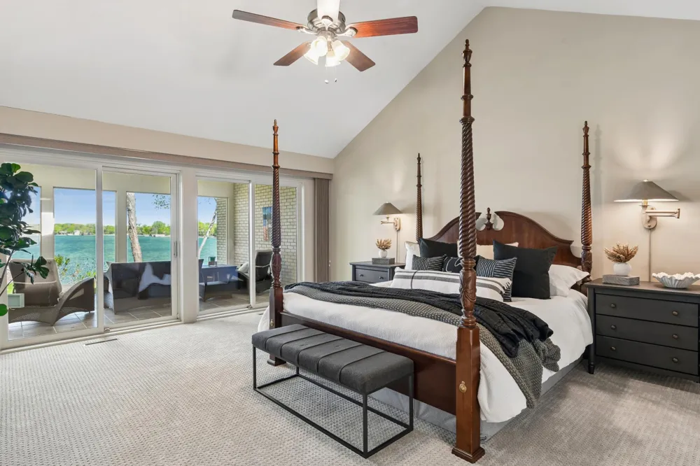 4770 Manitou Road Excelsior, MN 55331