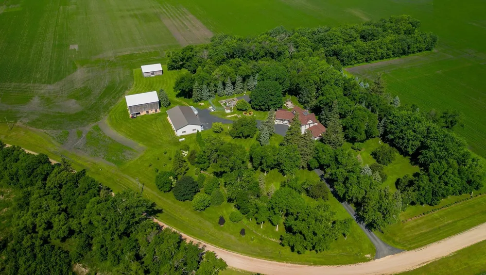 13698 Maple Road Mapleton, MN 56065