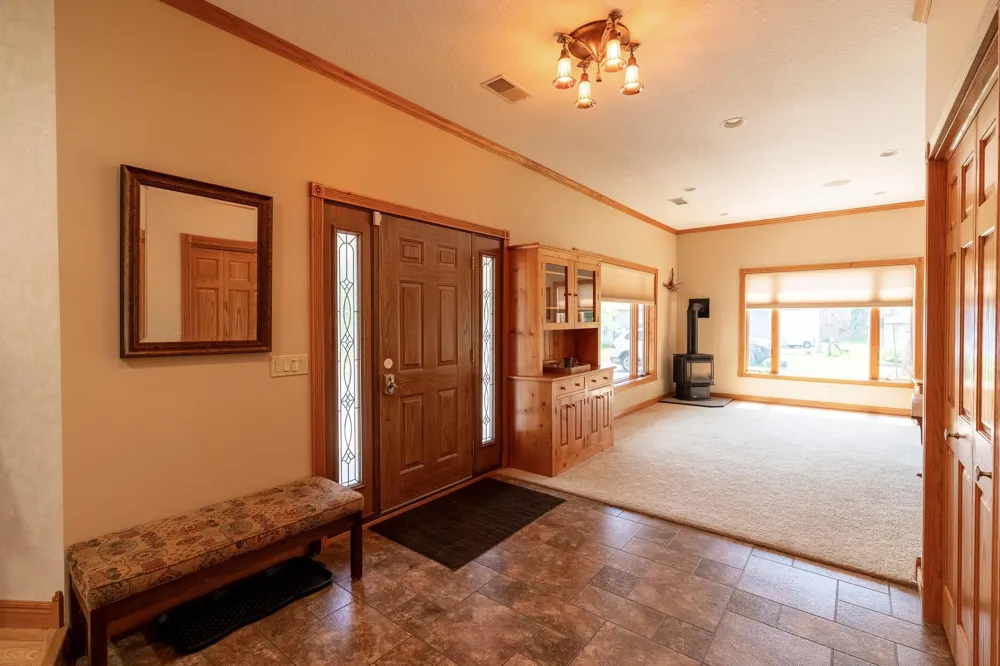 13698 Maple Road Mapleton, MN 56065