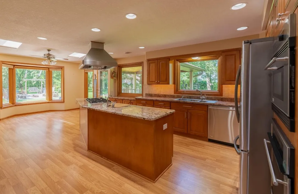 13698 Maple Road Mapleton, MN 56065