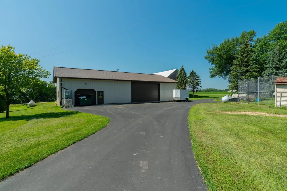 13698 Maple Road Mapleton, MN 56065