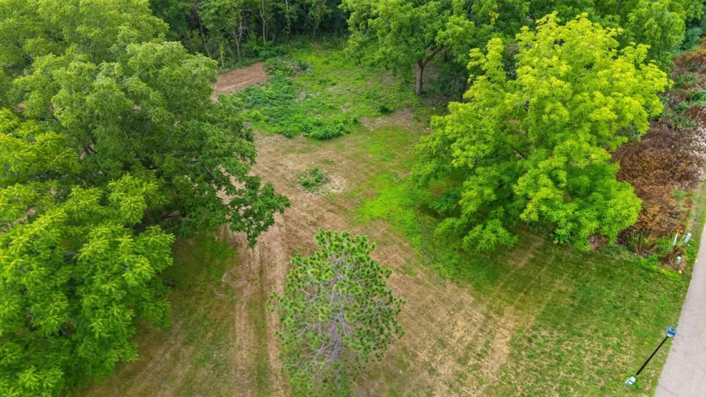 9950 194th Street W Lakeville, MN 55044