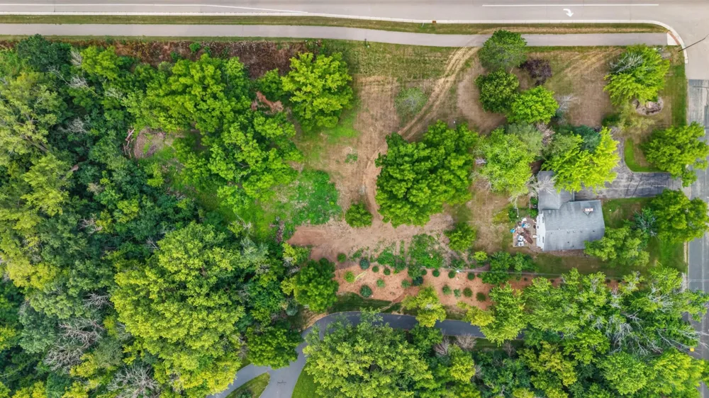 9950 194th Street W Lakeville, MN 55044