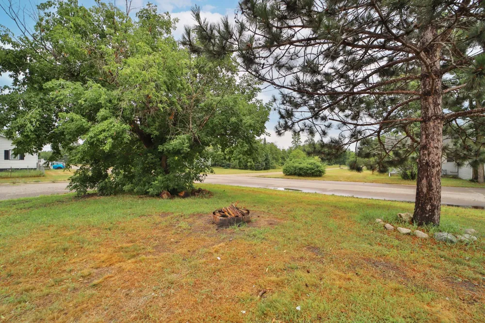 419 Mckinley Street SW Staples, MN 56479