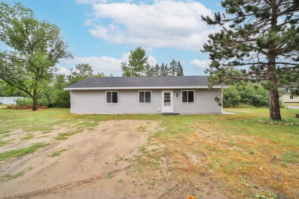 419 Mckinley Street SW Staples, MN 56479