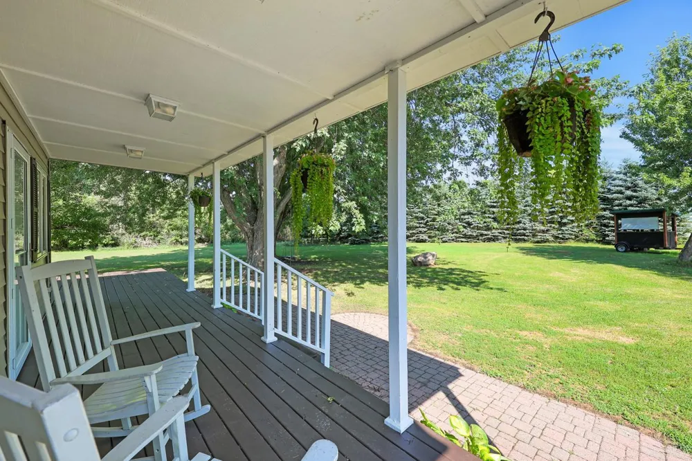 2761 90th Street NE Monticello, MN 55362