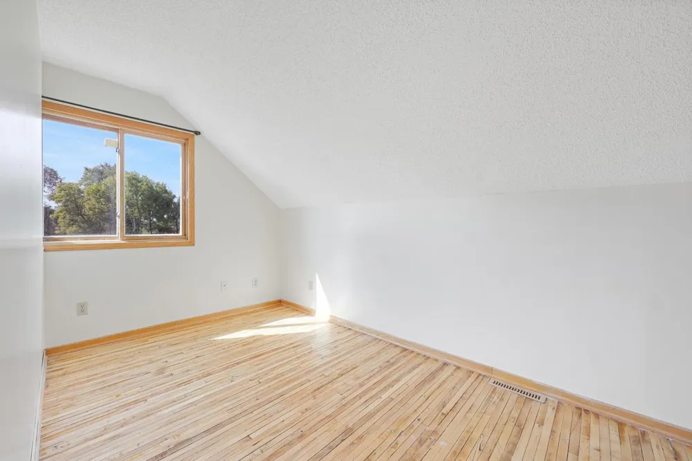 2761 90th Street NE Monticello, MN 55362