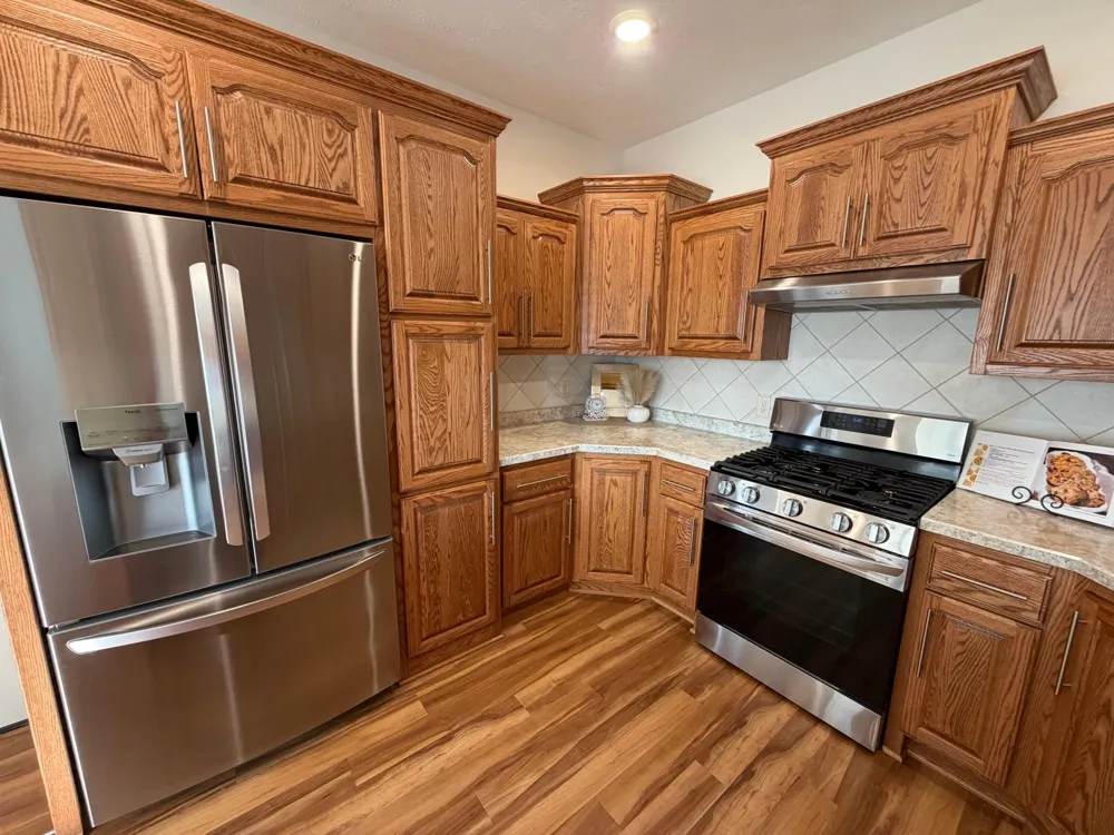 2343 Cherrywood Lane Worthington, MN 56187