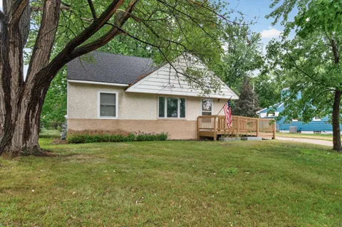 2551 Rainbow Lane