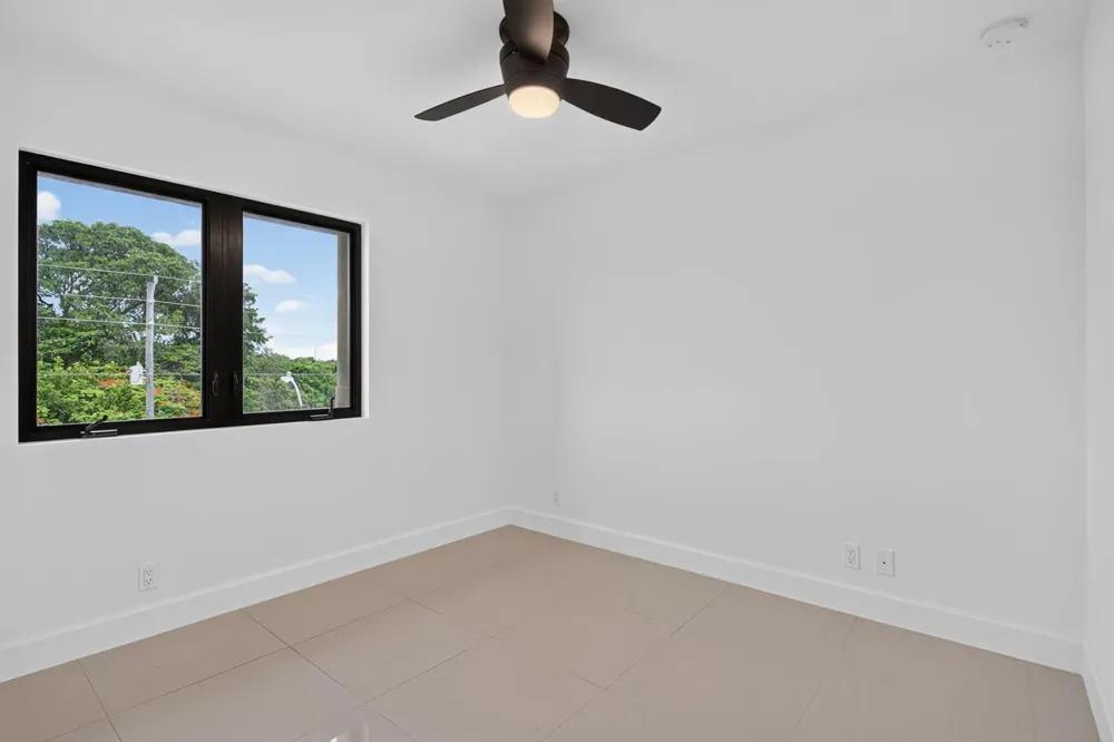 444 NW 41ST STREET Oakland Park, FL 33309
