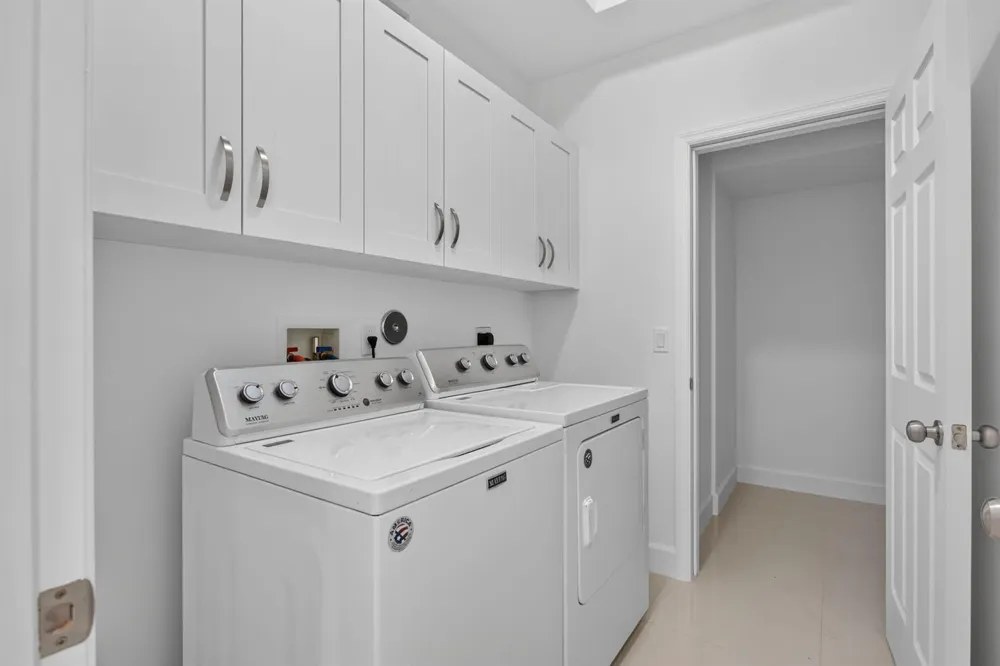 444 NW 41ST STREET Oakland Park, FL 33309
