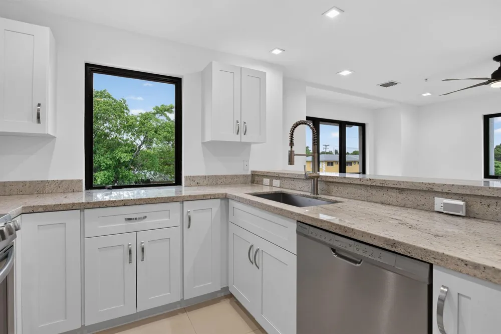 444 NW 41ST STREET Oakland Park, FL 33309