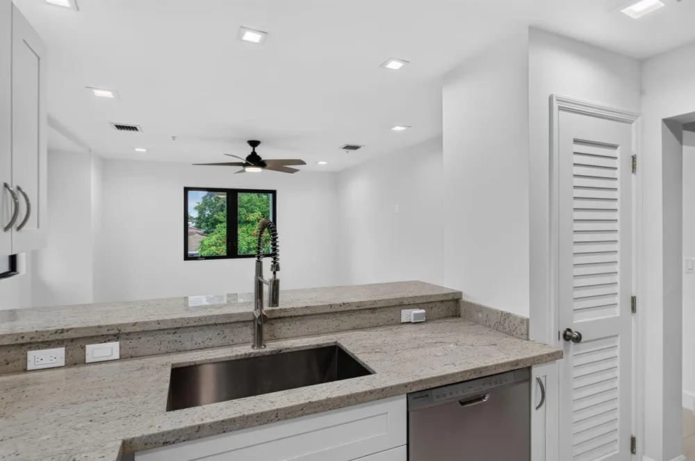 444 NW 41ST STREET Oakland Park, FL 33309