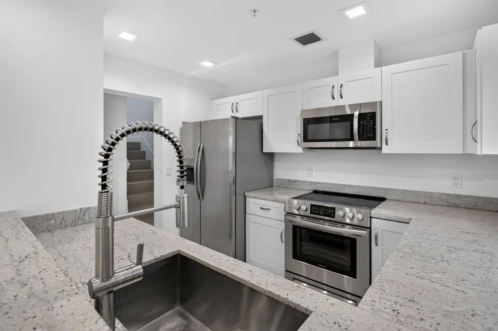 444 NW 41ST STREET Oakland Park, FL 33309