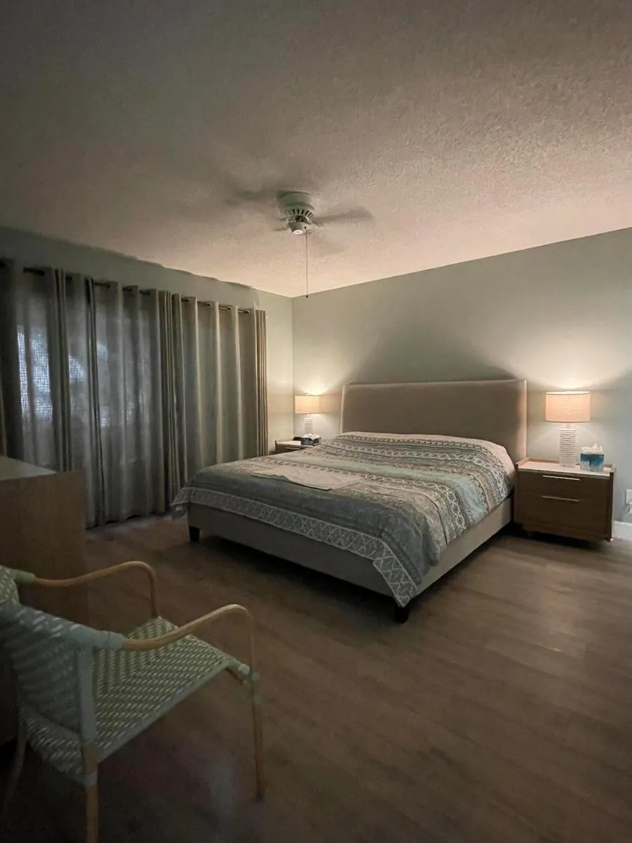 1210 SE PARKVIEW PLACE #E3 Stuart, FL 34994