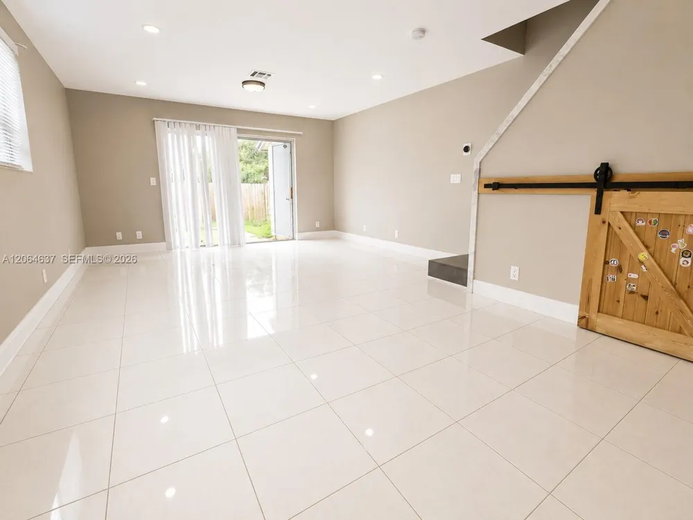 8201 Fairway Rd #8201 Sunrise, FL 33351