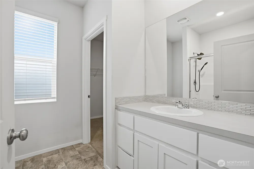 11510 NE 16th Street Vancouver, WA 98684