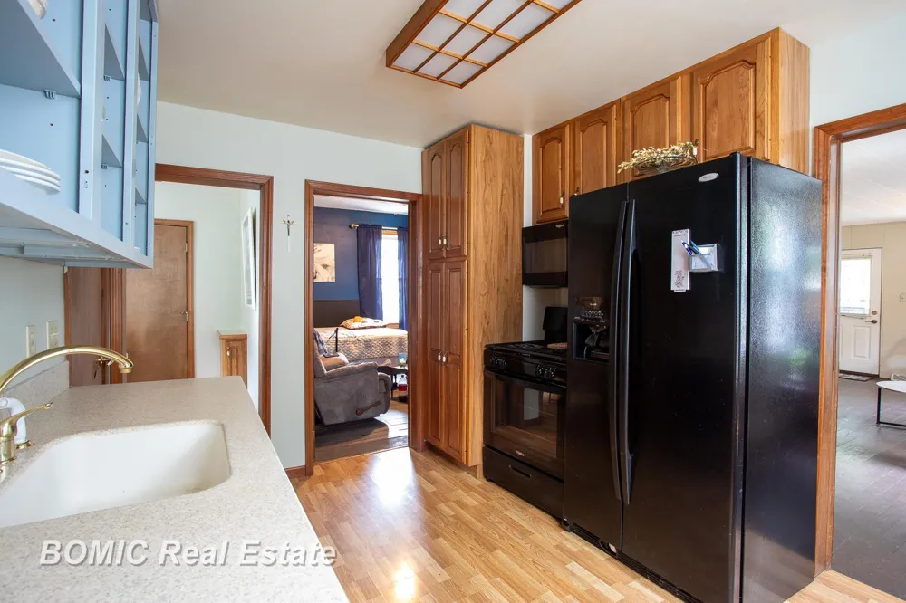 1101 S Farragut Street Bay City City, MI 48708