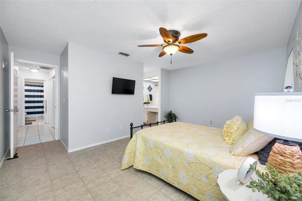 2060 SHEFFIELD COURT Oldsmar, FL 34677