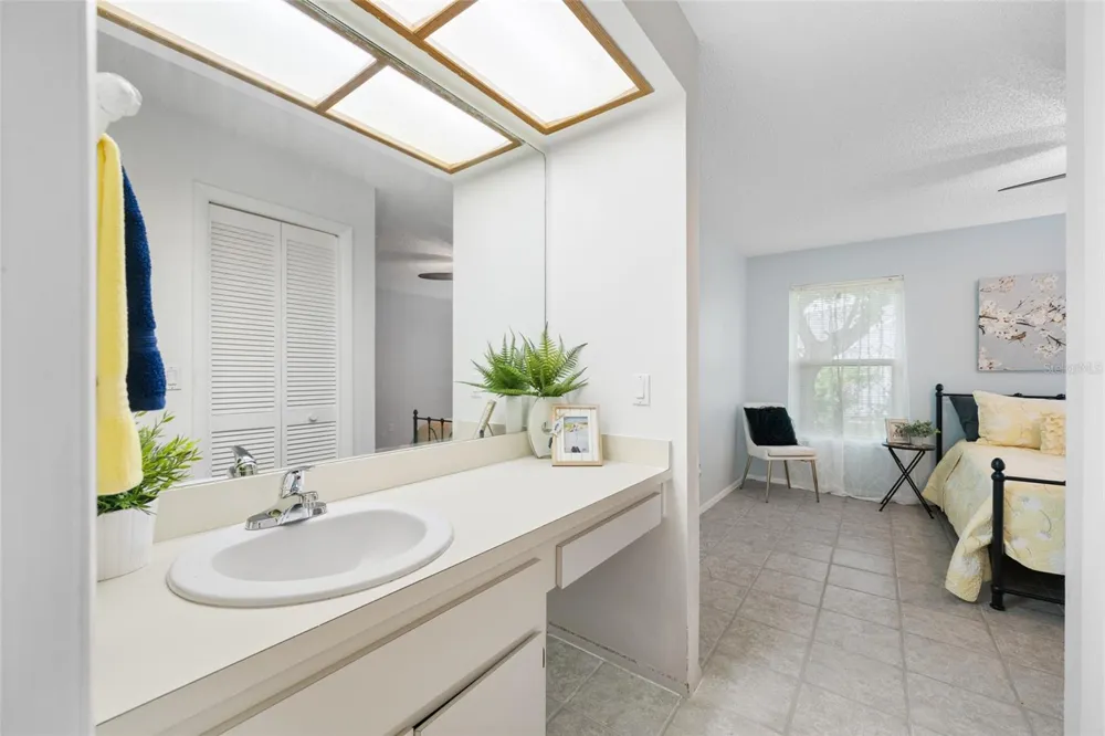 2060 SHEFFIELD COURT Oldsmar, FL 34677