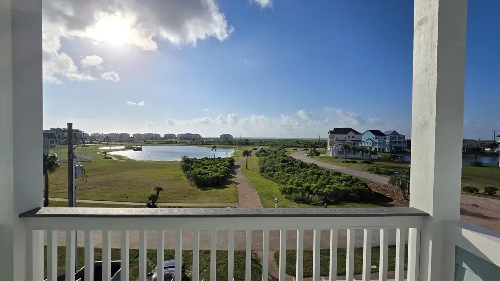 26638 Bay Water Drive Galveston, TX 77554