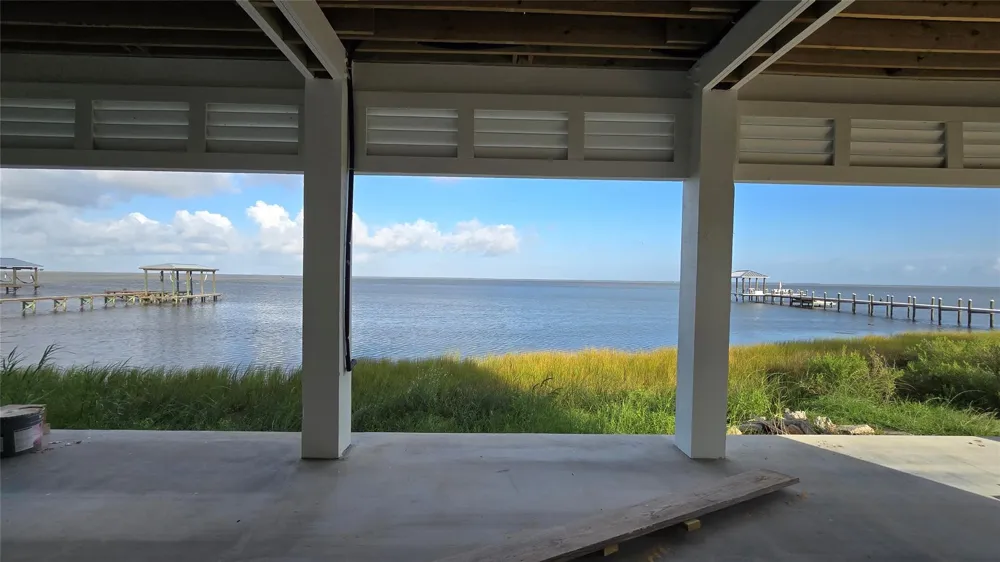 26638 Bay Water Drive Galveston, TX 77554