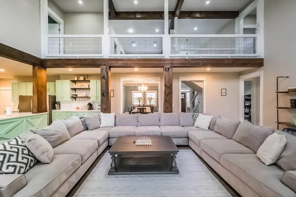 139 Jay Lane Bellville, TX 77418