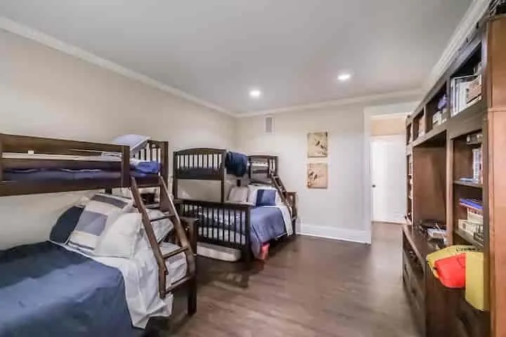 139 Jay Lane Bellville, TX 77418