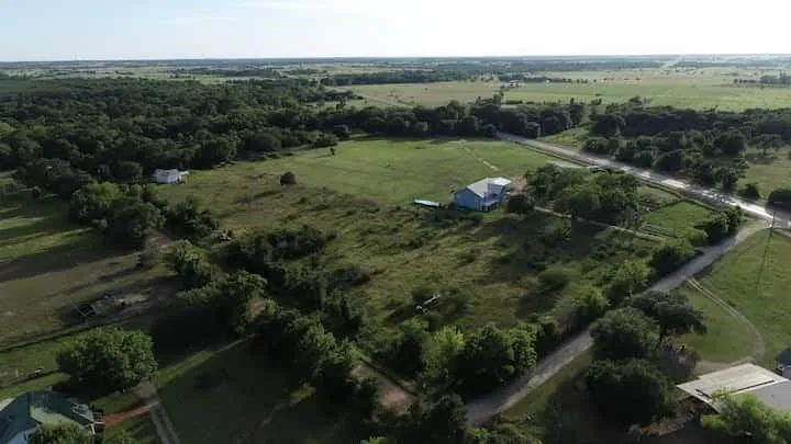 139 Jay Lane Bellville, TX 77418