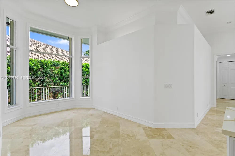11021 Redhawk St Plantation, FL 33324