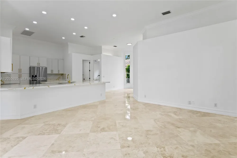 11021 Redhawk St Plantation, FL 33324