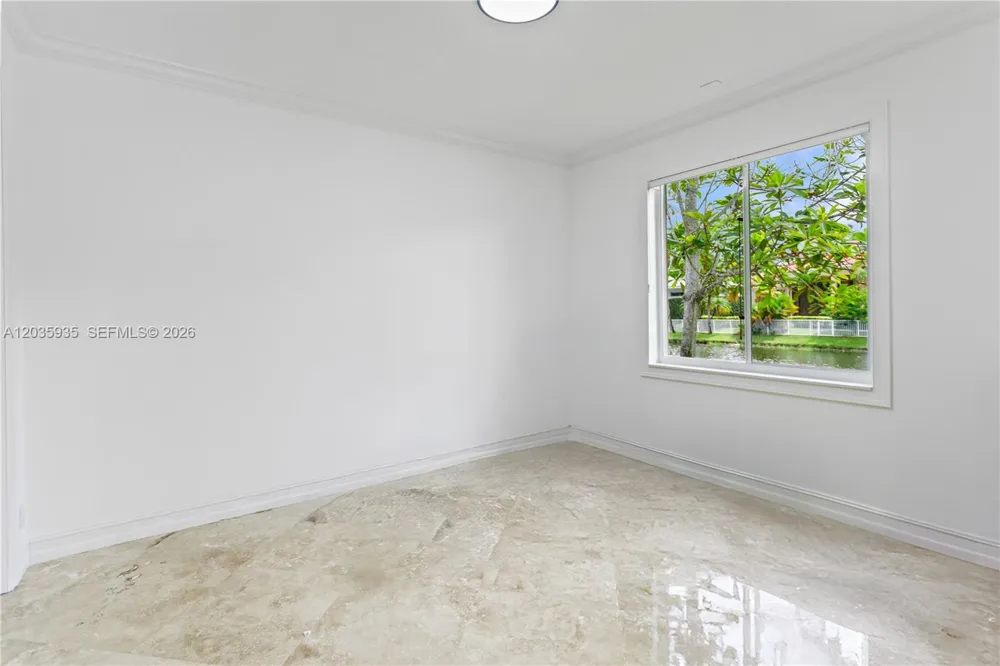 11021 Redhawk St Plantation, FL 33324
