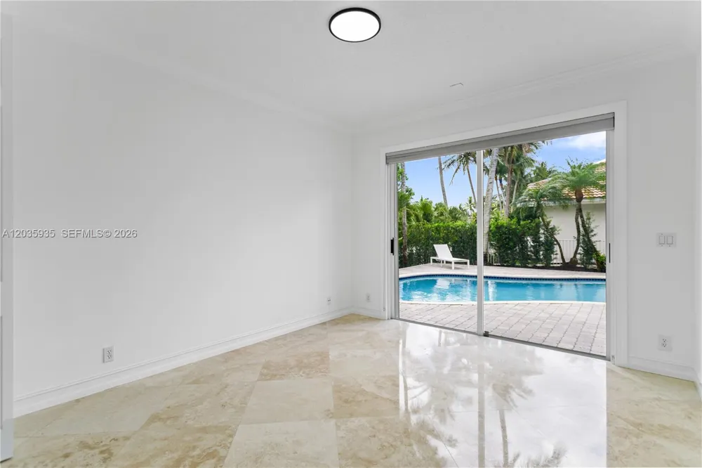 11021 Redhawk St Plantation, FL 33324