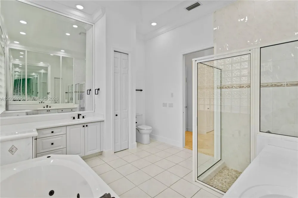 11021 Redhawk St Plantation, FL 33324