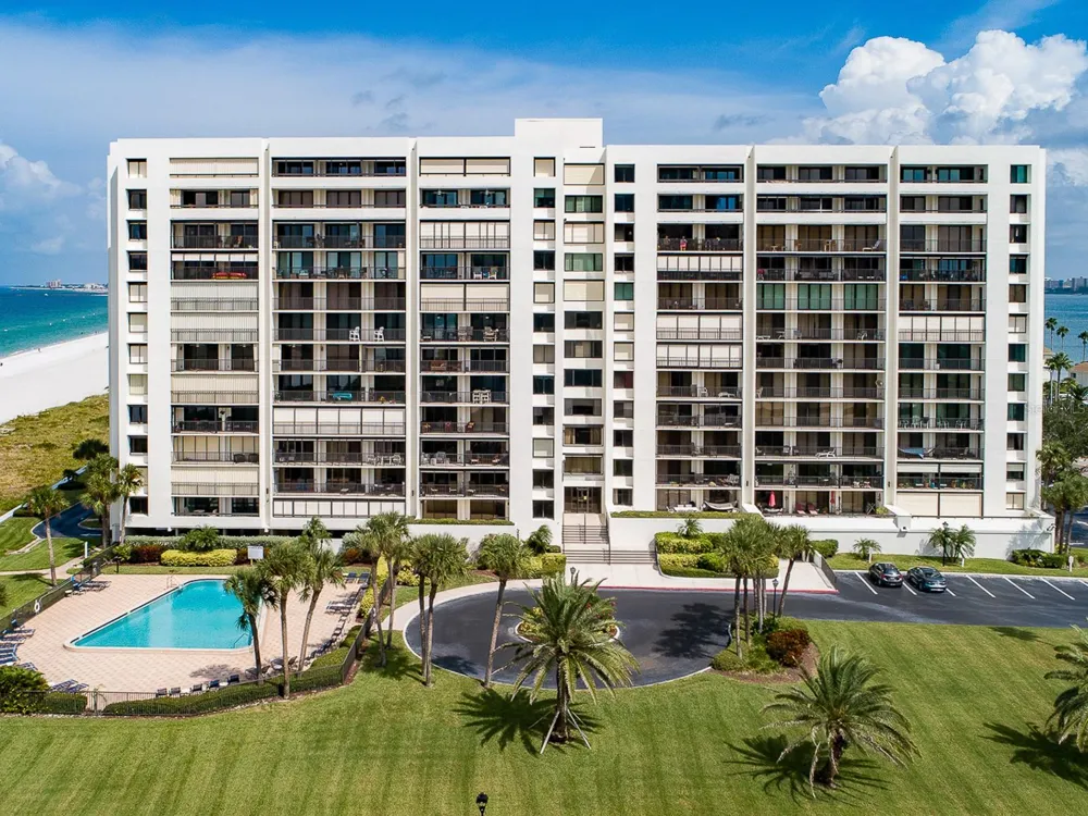 1460 GULF BOULEVARD #302 Clearwater, FL 33767