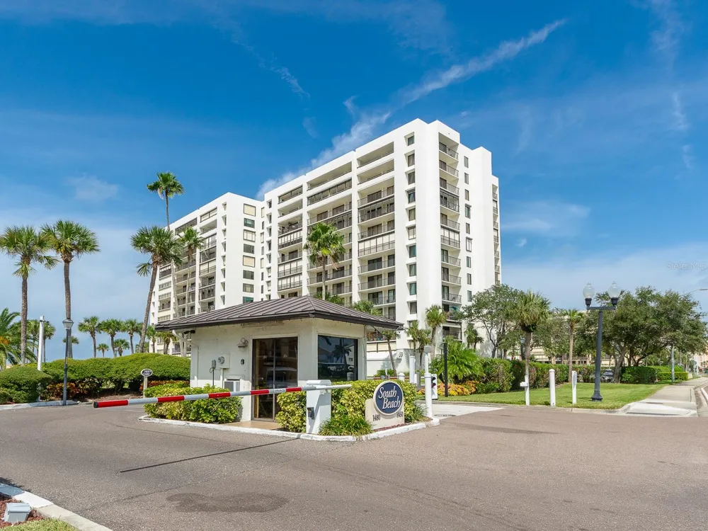 1460 GULF BOULEVARD #302 Clearwater, FL 33767