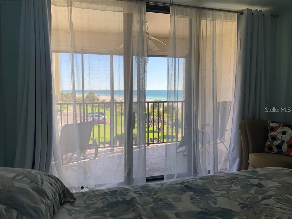 1460 GULF BOULEVARD #302 Clearwater, FL 33767