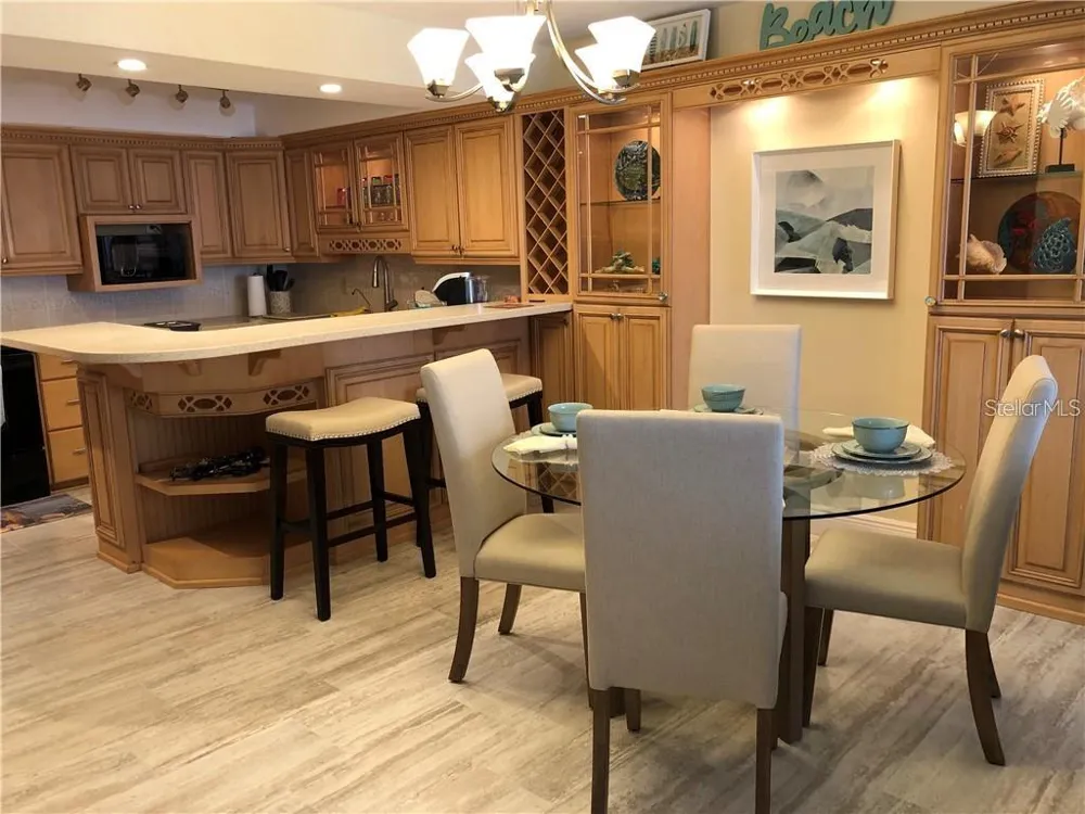 1460 GULF BOULEVARD #302 Clearwater, FL 33767