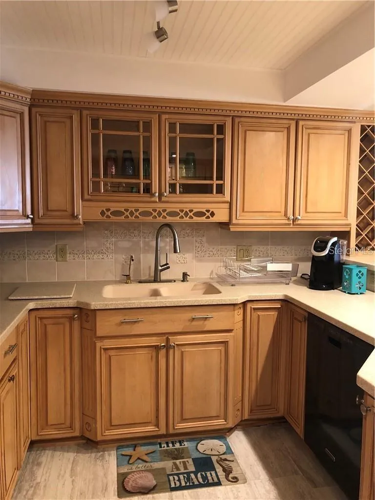 1460 GULF BOULEVARD #302 Clearwater, FL 33767