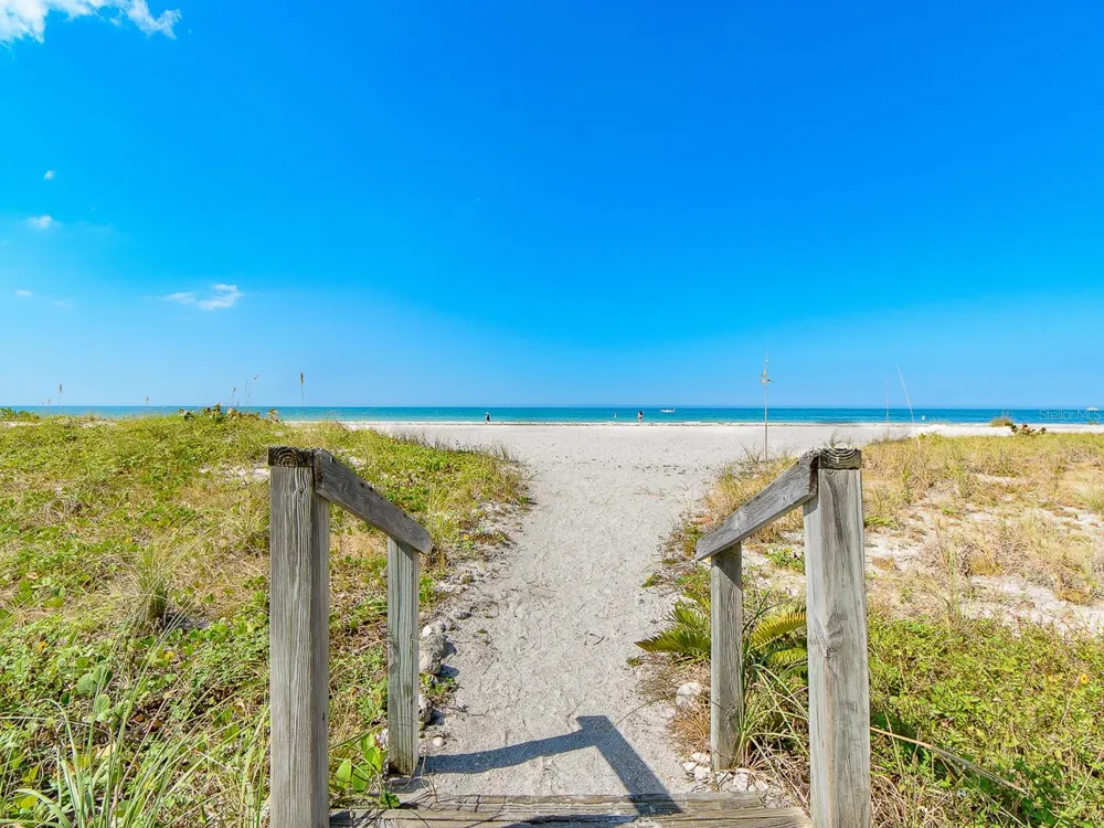1460 GULF BOULEVARD #302 Clearwater, FL 33767