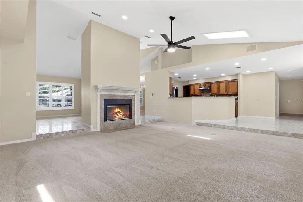 1889 BERKELEY COURT Maitland, FL 32751
