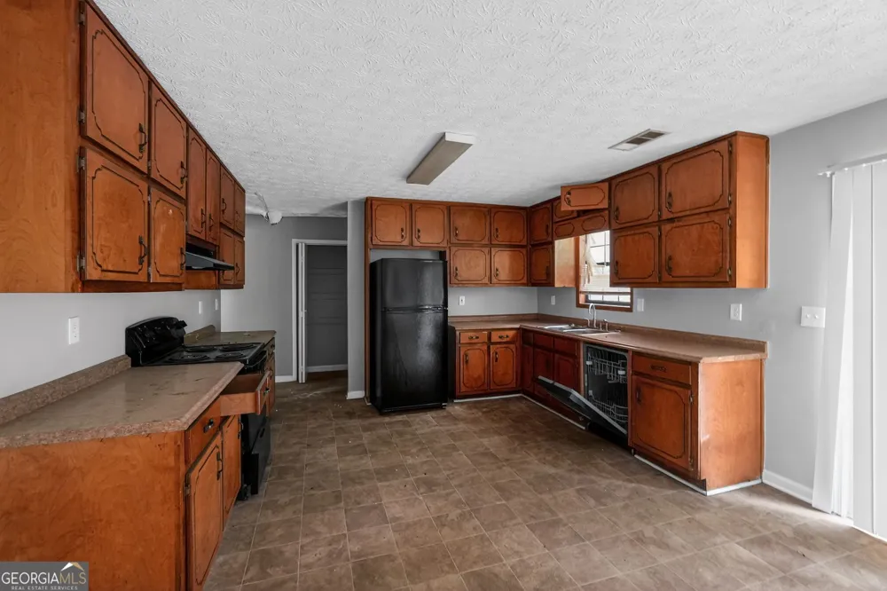 4442 Lombard RD Ellenwood, GA 30294