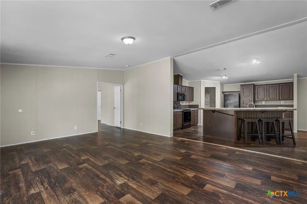 520 Turkey Tree Trail Seguin, TX 78155
