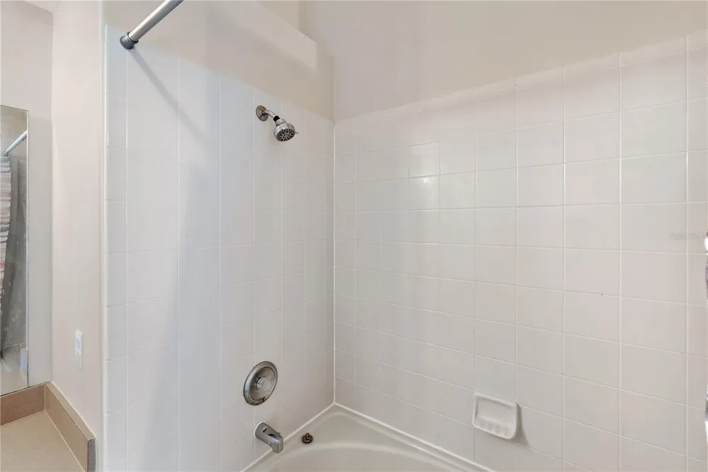2917 WILSHIRE ROAD Clermont, FL 34714