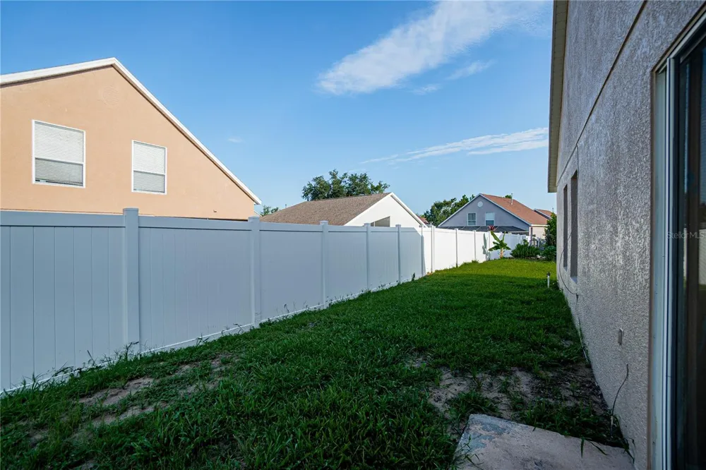 2917 WILSHIRE ROAD Clermont, FL 34714