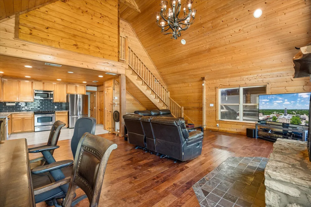 545 Compass Way Bluff Dale, TX 76433