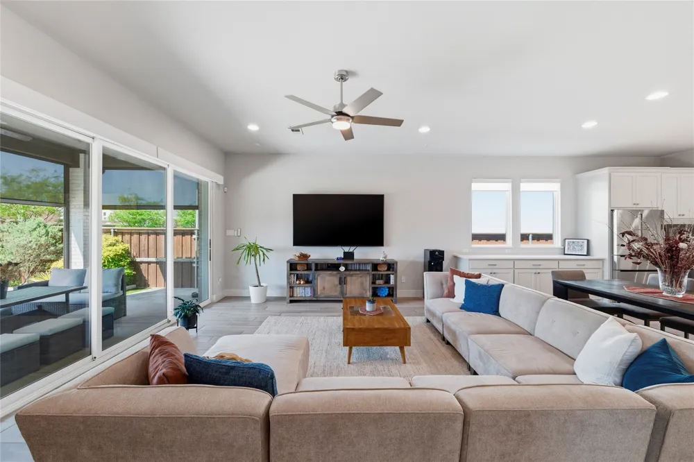 3036 Warrington The Colony, TX 75056