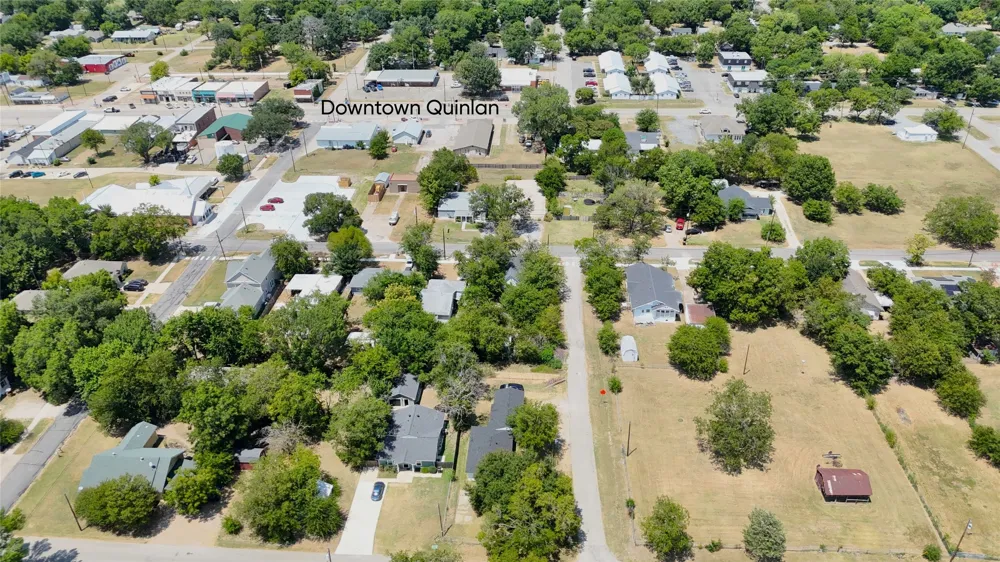 108 E Kirby Avenue Quinlan, TX 75474