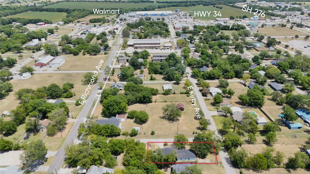 108 E Kirby Avenue Quinlan, TX 75474
